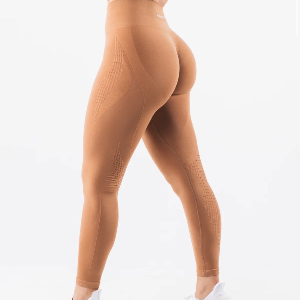 Alphalete Amplify Contour Leggings